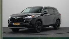 Zwart Gebruikt 2024 Toyota Highlander Executive SUV | € 68.945 (Eerlijke prijs)