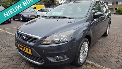 Occasion Ford Focus Limited 125 PK (91 kW) 2010 Grijs, metallic lak Stationwagen