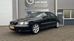 Gebruikt 2002 Volvo S60 Sedan | € 1.795 (Eerlijke prijs)