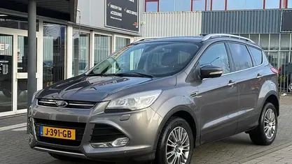 Grijs Gebruikt 2014 Ford Kuga Titanium SUV | € 8.950 (Eerlijke prijs)