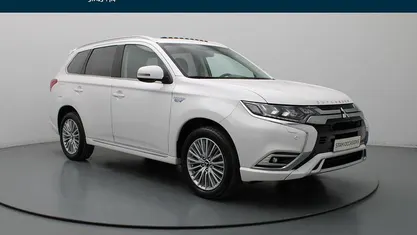 Occasion 2019 Mitsubishi Outlander P-HEV Intense+ SUV | € 21.990 (Eerlijke prijs)