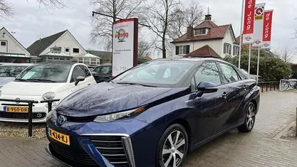 Occasion Toyota Mirai Executive 154 PK (113 kW) 2017 Blauw Sedan