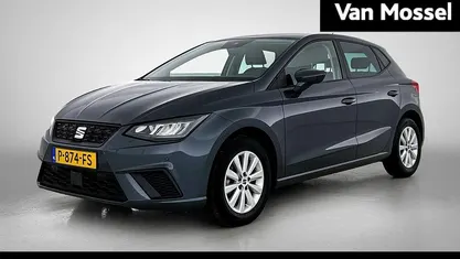Grijs Occasion 2022 Seat Ibiza Business Hatchback | € 15.944 (Goede deal)