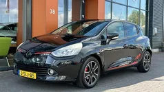 Zwart Gebruikt 2013 Renault Clio IV Expression Hatchback | € 6.890 (Eerlijke prijs)