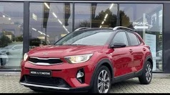 Rood Gebruikt 2020 Kia Stonic SUV | € 15.945 (Goede deal)
