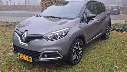 Grijs Gebruikt 2014 Renault Captur Dynamique SUV | € 10.400 (Goede deal)