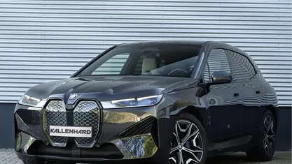 Gebruikt 2024 BMW iX Sport Line SUV | € 67.875 (Eerlijke prijs)