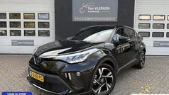 Gebruikt 2023 Toyota C-HR SUV | € 28.900 (Eerlijke prijs)