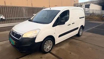 Gebruikt 2016 Peugeot Partner MPV | € 4.999 (Eerlijke prijs)