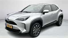 Grijs Gebruikt 2022 Toyota Yaris Cross Edition SUV | € 27.945 (Eerlijke prijs)
