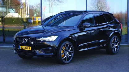 Zwart Gebruikt 2021 Volvo XC60 SUV | € 42.450 (Eerlijke prijs)