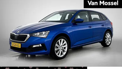 Occasion Skoda Scala Ambition 116 PK (85 kW) 2019 Blauw Hatchback