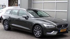 Gebruikt 2022 Volvo V60 Ultimate Stationwagen | € 27.950 (Eerlijke prijs)