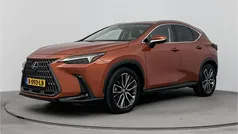 Oranje Gebruikt 2024 Lexus NX450h+ Executive Line SUV | € 57.450 (Eerlijke prijs)