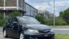 Grijs, metallic lak Gebruikt 2010 Subaru Impreza Hatchback | € 5.999 (Eerlijke prijs)