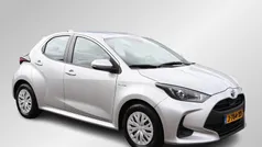 Gebruikt 2020 Toyota Yaris Hybrid Active Hatchback | € 20.499 (Eerlijke prijs)