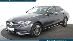 Grijs, metallic lak Gebruikt 2014 Mercedes C180 Ambition Sedan | € 12.400 (Eerlijke prijs)