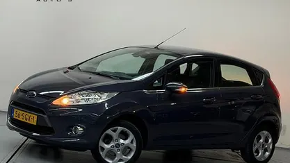 Grijs Gebruikt 2011 Ford Fiesta Titanium Hatchback | € 5.250 (Eerlijke prijs)