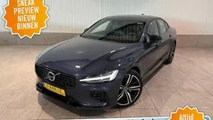 Gebruikt 2021 Volvo S60 R-Design Sedan | € 35.450 (Eerlijke prijs)
