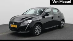 Zwart Gebruikt 2022 Peugeot e-208 Active Hatchback | € 15.945 (Goede deal)