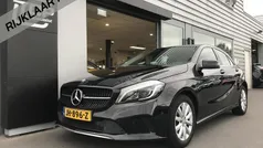 Zwart Gebruikt 2016 Mercedes A160 Ambition Hatchback | € 14.450 (Eerlijke prijs)