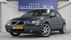 Grijs Gebruikt 2003 Volvo S60 Momentum Sedan | € 2.493 (Eerlijke prijs)