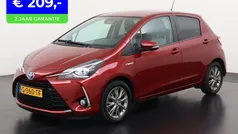 Rood Gebruikt 2019 Toyota Yaris Hybrid Hatchback | € 17.490 (Eerlijke prijs)