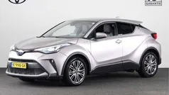Grijs Gebruikt 2021 Toyota C-HR Executive SUV | € 26.445 (Eerlijke prijs)