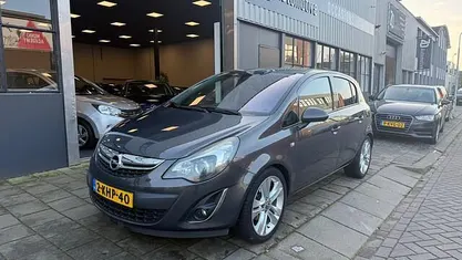 Occasion 2013 Opel Corsa Cosmo Hatchback | € 4.750 (Eerlijke prijs)