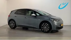 Blauw Gebruikt 2020 VW ID.3 Business Hatchback | € 16.900 (Eerlijke prijs)