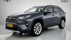 Grijs Gebruikt 2021 Toyota RAV4 Hybrid Executive SUV | € 36.945 (Goede deal)