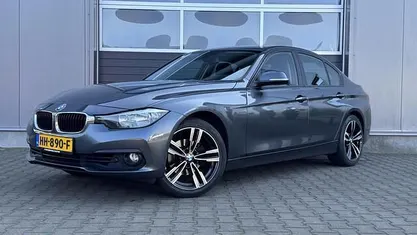 Occasion BMW 318 Executive 136 PK (100 kW) 2015 Grijs Sedan