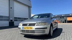Grijs Gebruikt 2006 Fiat Stilo Dynamic Hatchback | € 1.250 (Eerlijke prijs)