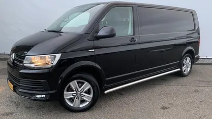 Zwart Occasion 2016 VW T6 Highline Van | € 11.950 (Eerlijke prijs)