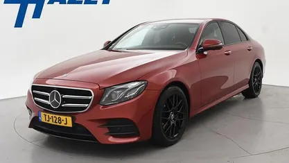 Rood Gebruikt 2016 Mercedes E220 AMG Sedan | € 21.900 (Eerlijke prijs)