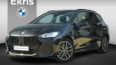 Zwart Gebruikt 2023 BMW 225 Active Tourer M Sport MPV | € 39.450 (Eerlijke prijs)