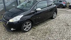 Gebruikt 2013 Peugeot 208 Active Hatchback | € 1.950 (Super prijs)