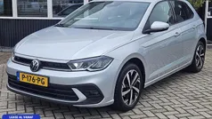 Grijs Gebruikt 2021 VW Polo Life Hatchback | € 16.649 (Eerlijke prijs)