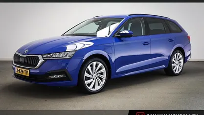 Blauw Gebruikt 2021 Skoda Octavia Business Line Stationwagen | € 22.695 (Super prijs)