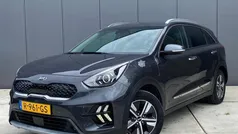 Grijs, metallic lak Gebruikt 2019 Kia Niro SUV | € 22.395 (Eerlijke prijs)