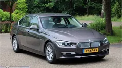 Bruin Gebruikt 2013 BMW 320 Efficient Dynamics Sedan | € 10.799 (Eerlijke prijs)