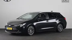 Zwart Gebruikt 2022 Toyota Corolla Style Stationwagen | € 28.200 (Eerlijke prijs)