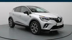 Twotone gris highland / noir étoilé kqa+gne (grijs metallic) Gebruikt 2024 Renault Captur Techno SUV | € 24.990 (Eerlijke prijs)