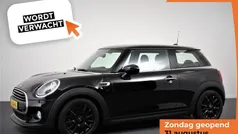 Gebruikt 2019 Mini Cooper Hatchback | € 16.890 (Eerlijke prijs)