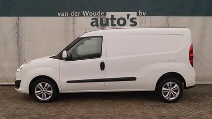Gebruikt 2018 Opel Combo Sport Van | € 7.400 (Goede deal)