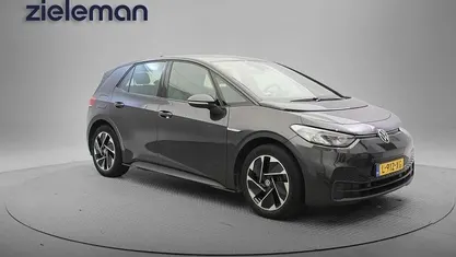 Occasion 2021 VW ID.3 Life Hatchback | € 13.385 (Super prijs)
