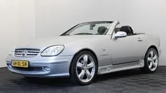Grijs Gebruikt 1998 Mercedes SLK230 Cabriolet | € 3.450 (Eerlijke prijs)