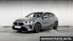 Alpineweiss (licht wit) Gebruikt 2024 BMW 120 M Sport Hatchback | € 42.900 (Super prijs)