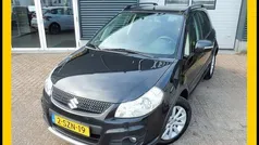 Zwart Gebruikt 2014 Suzuki SX4 MPV | € 9.949 (Goede deal)