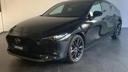 Zwart Occasion 2022 Mazda 3 Luxury Hatchback | € 23.995 (Eerlijke prijs)